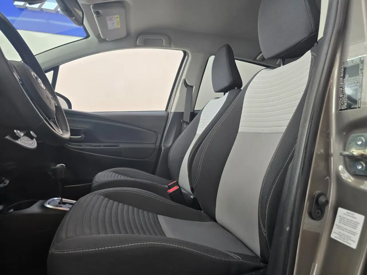 Billede 7 - Toyota Yaris 1,5 Hybrid H3 Limited Smart e-CVT