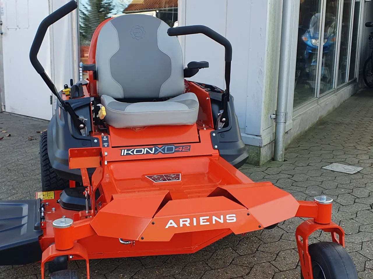 Billede 2 - Ariens Zeroturn Ikon 42 TILBUD