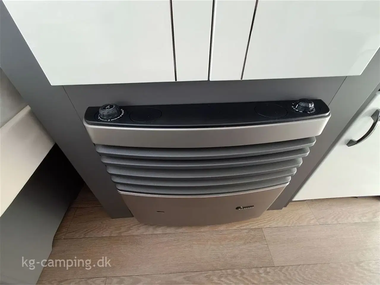 Billede 17 - 2025 - Hobby Excellent 460 SL   2025 model - Flot lille rejsevogn som kan nedvejes til 1350 kg.