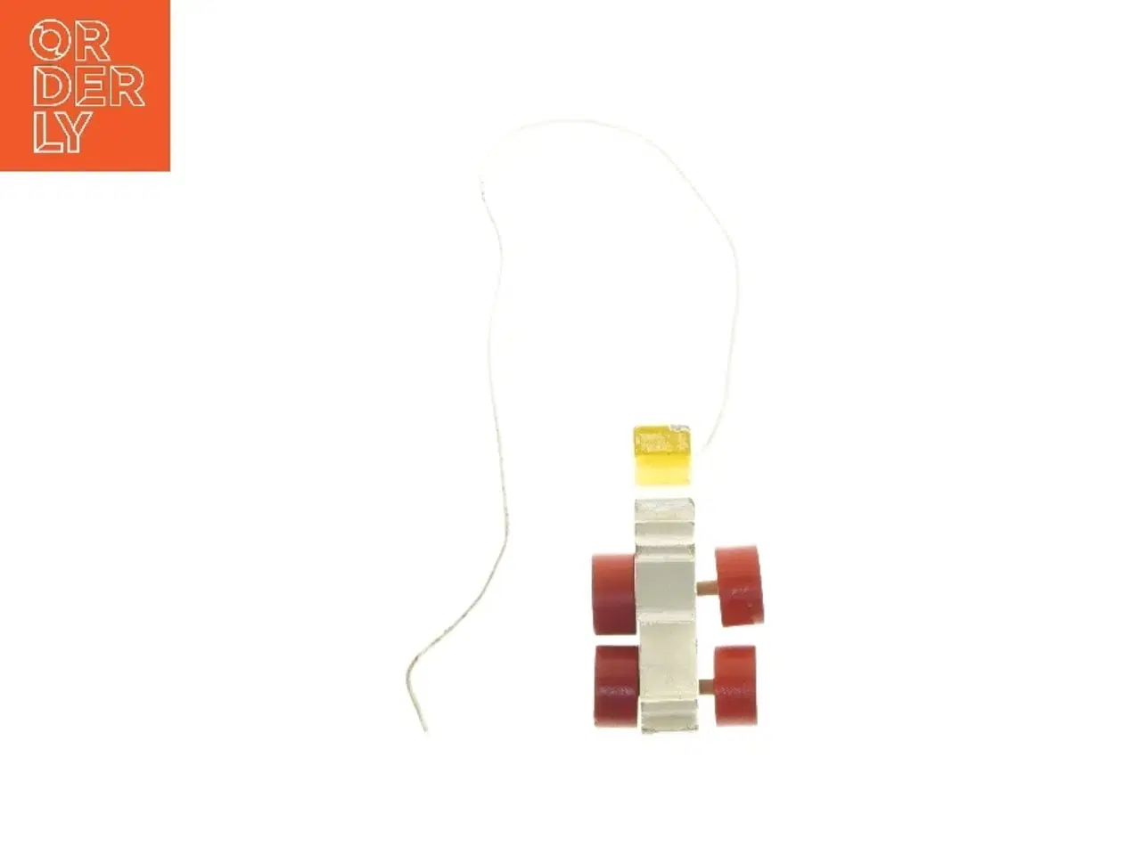 Billede 3 - Træ-legetøjsand med hjul (str. 11x10 cm)