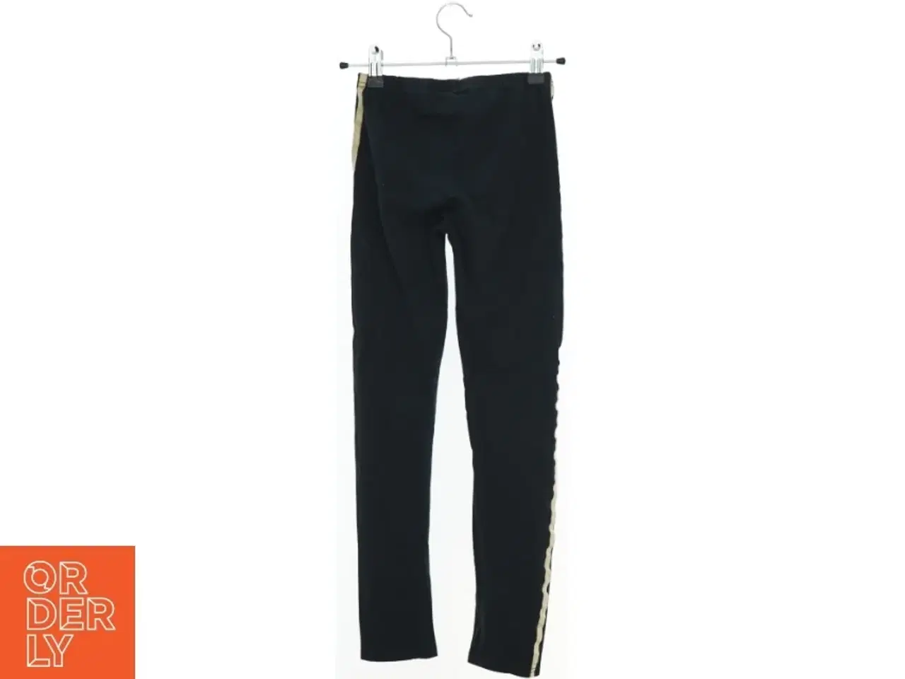 Billede 2 - Sort leggings med guldsider fra Irma (str. 134)