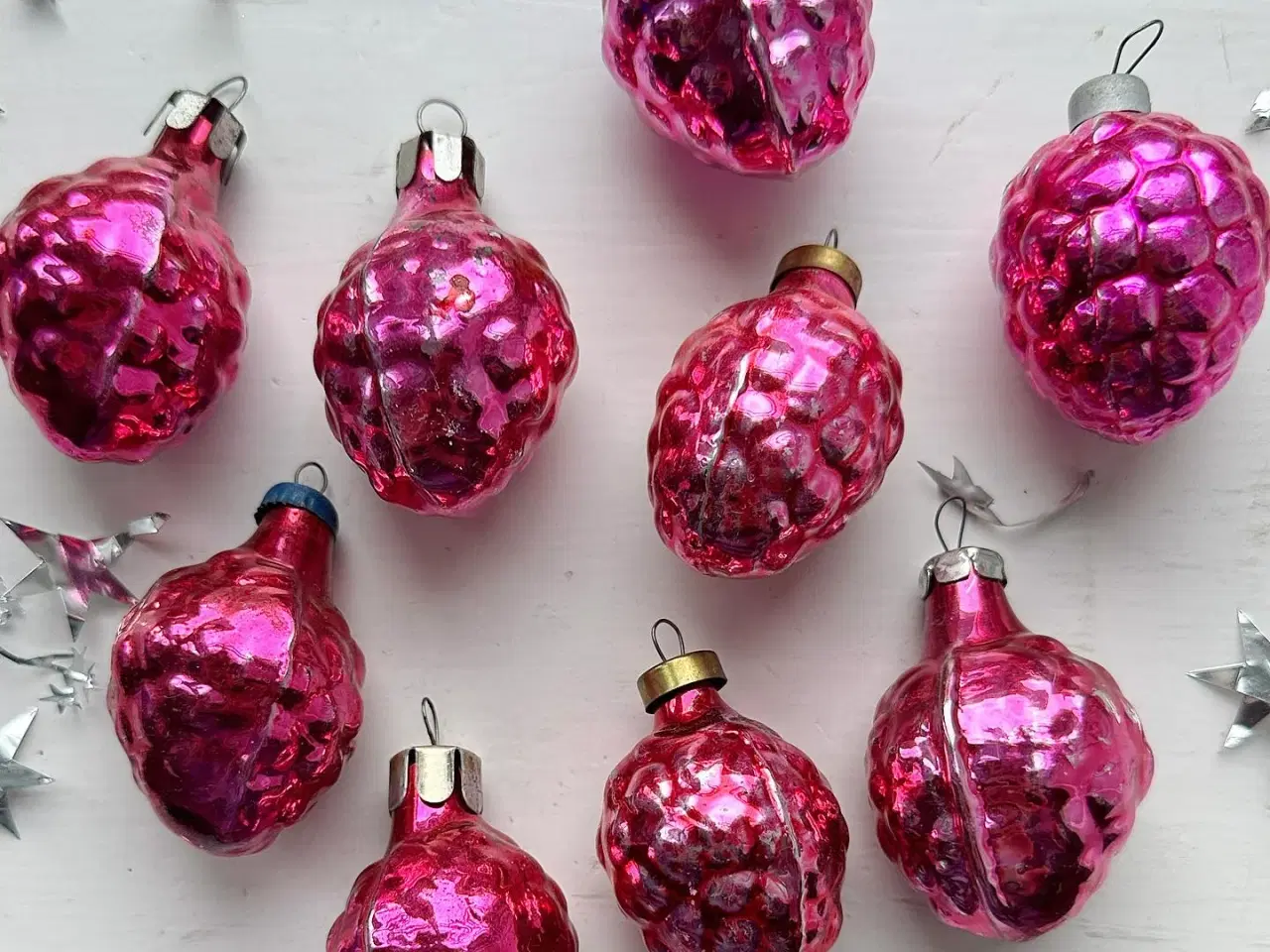 Billede 4 - Vintage julekugler, pink hindbær, pr stk