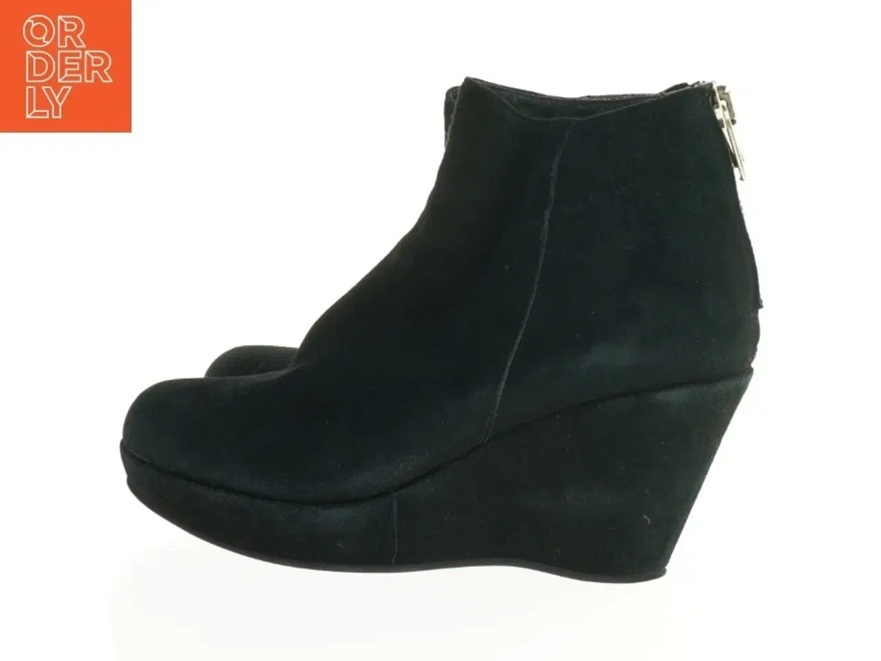 Billede 1 - Sorte ankelstøvler med kilehæl (str. 36)