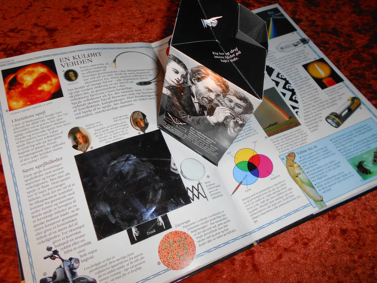 Billede 2 - Den store fysik pop-op bog, Jay Young