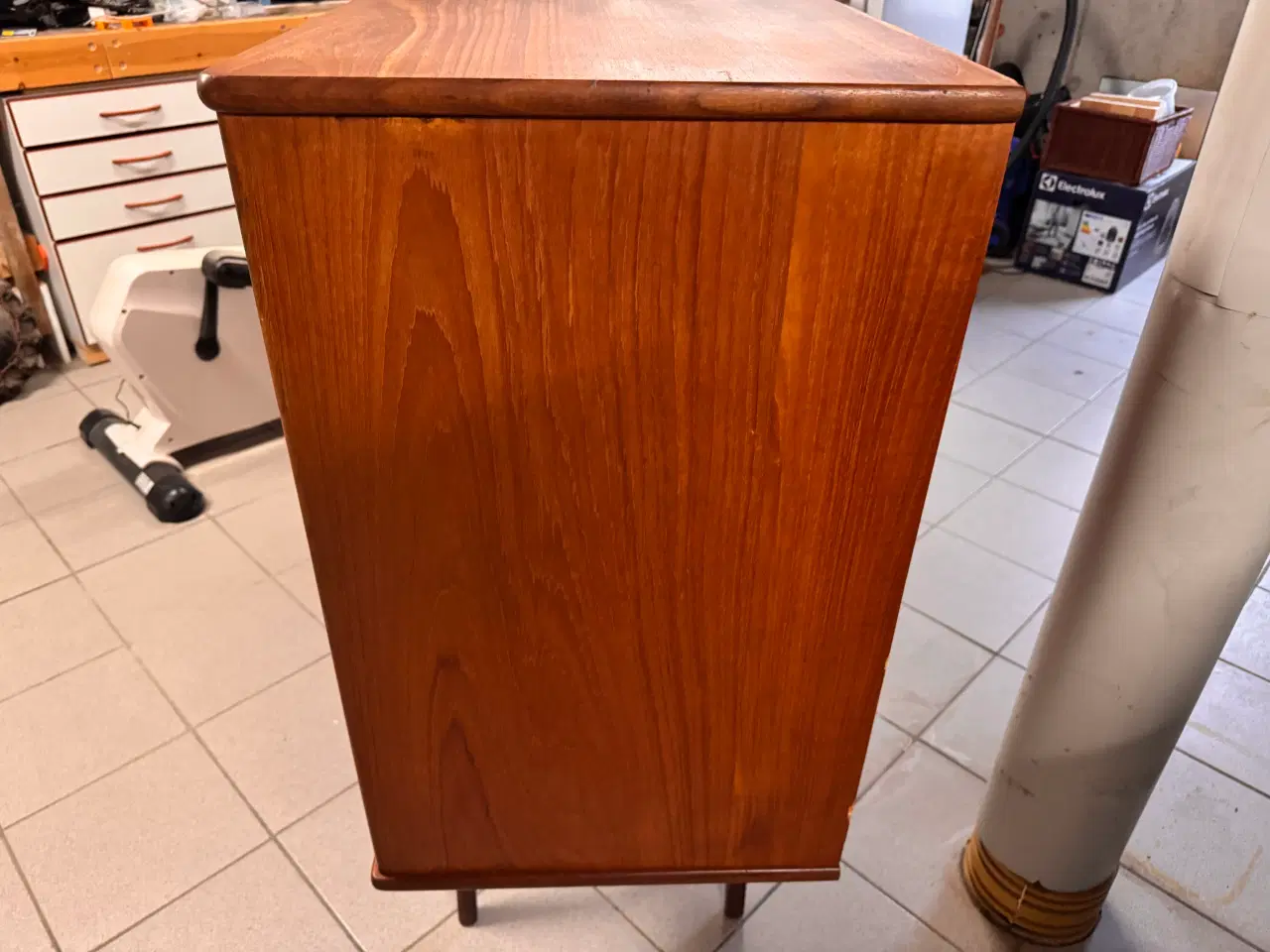 Billede 6 - Skænk i teaktræ