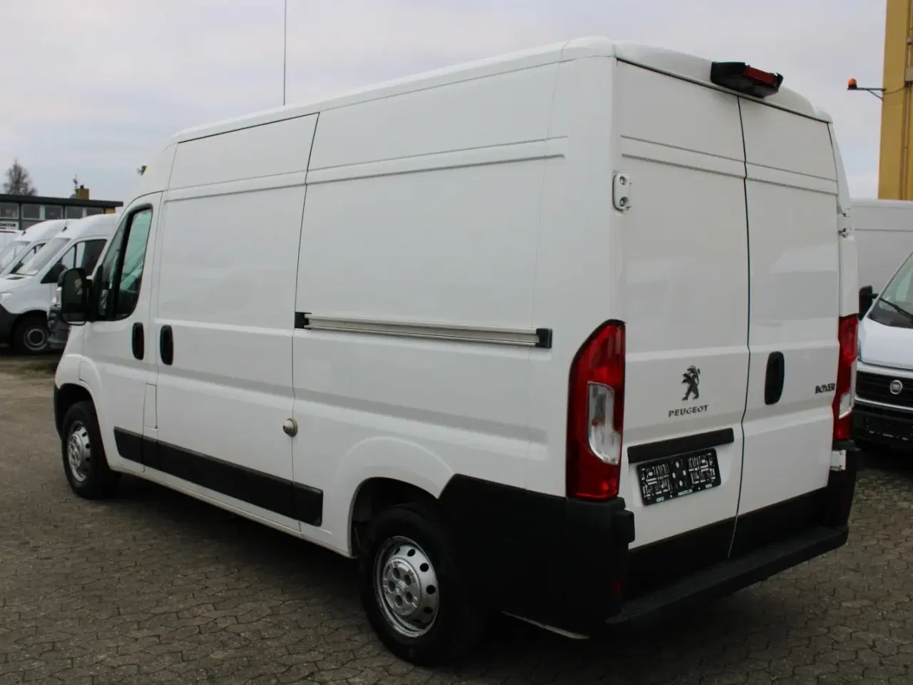 Billede 8 - Peugeot Boxer 335 2,2 BlueHDi 165 L2H2 Premium