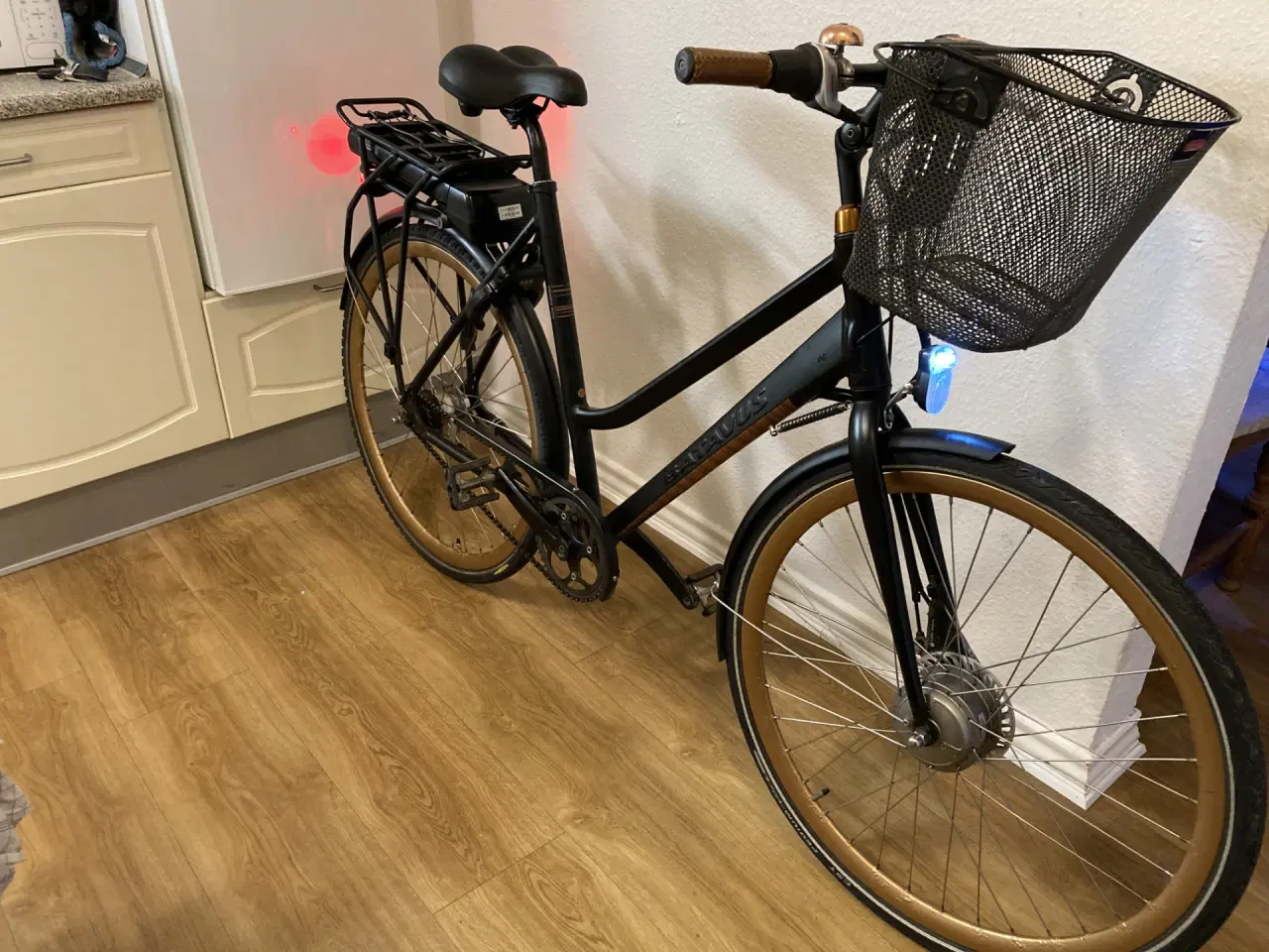 Billede 7 - flot Batavus dame elcykel 28"  7 gear.