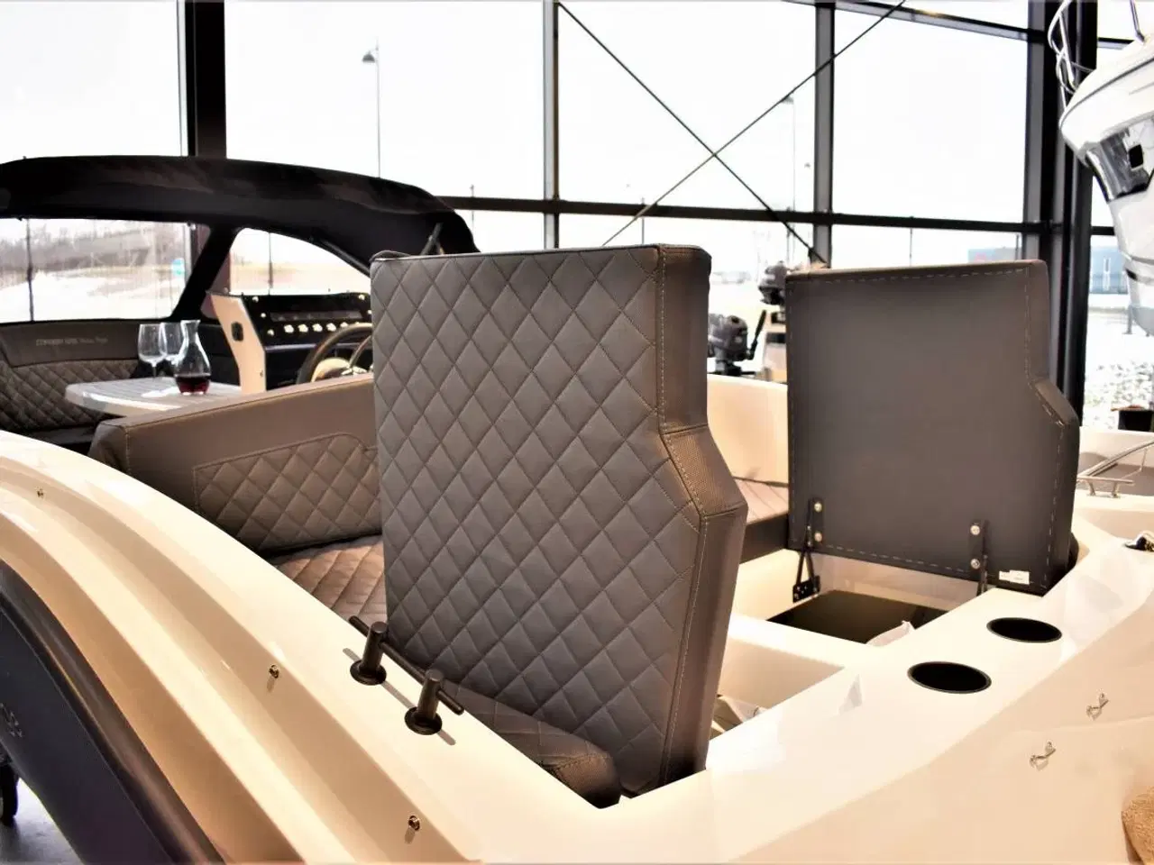 Billede 6 - Corsiva 505 New Age - 25 HK Yamaha/Udstyr