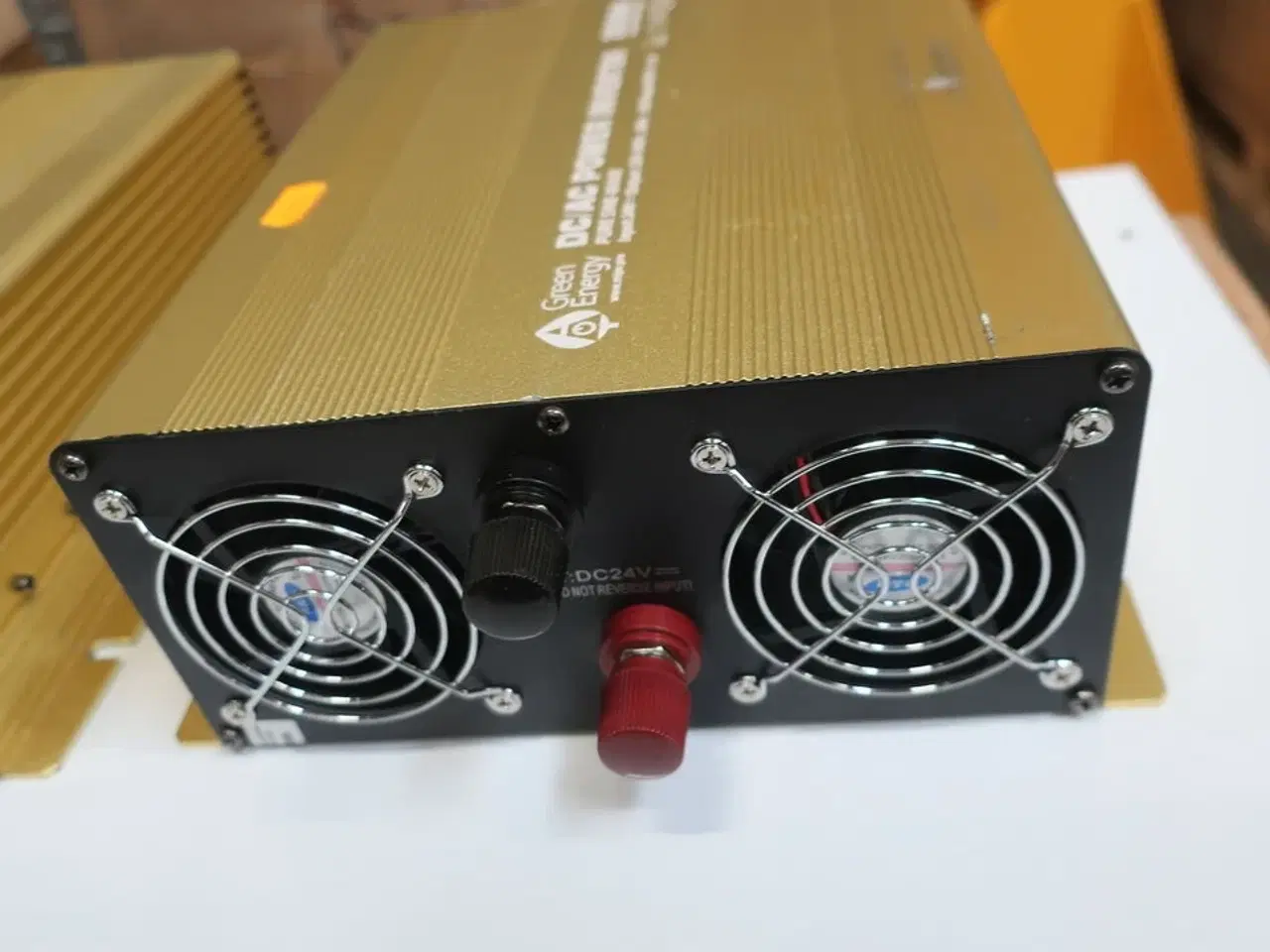 Billede 2 - Inverter GREEN ENERGY Pure Sine Wave DC/AC Power 2000W