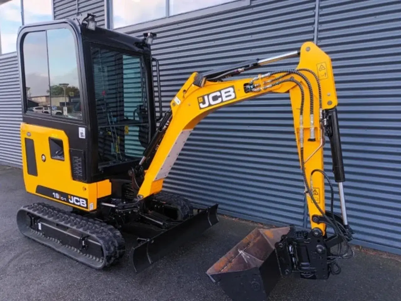 Billede 1 - jcb 19 c-1