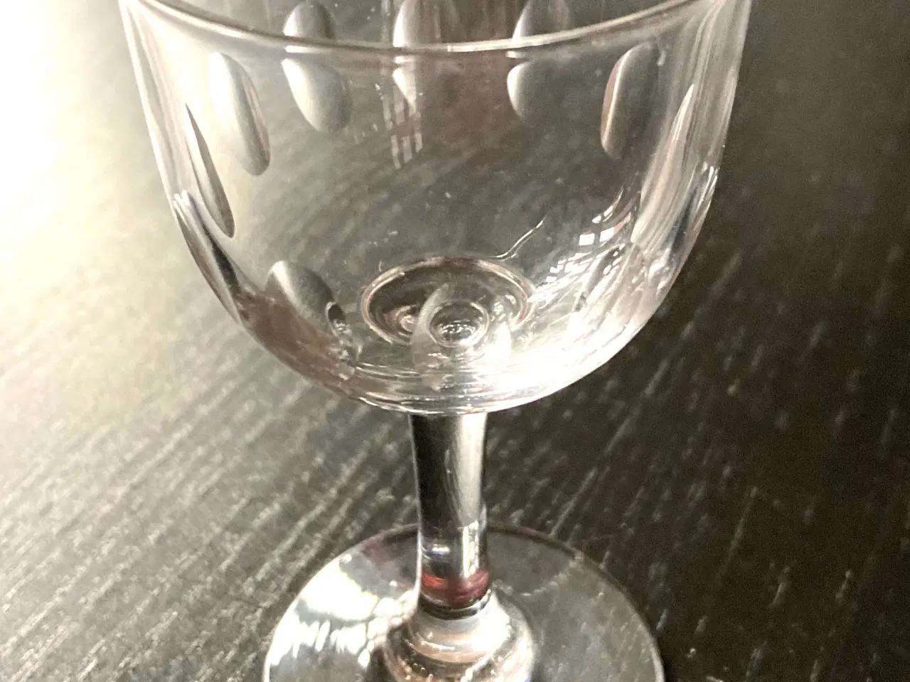 Billede 2 - Smuk gammel vintage karaffel og fad med portvinsgl