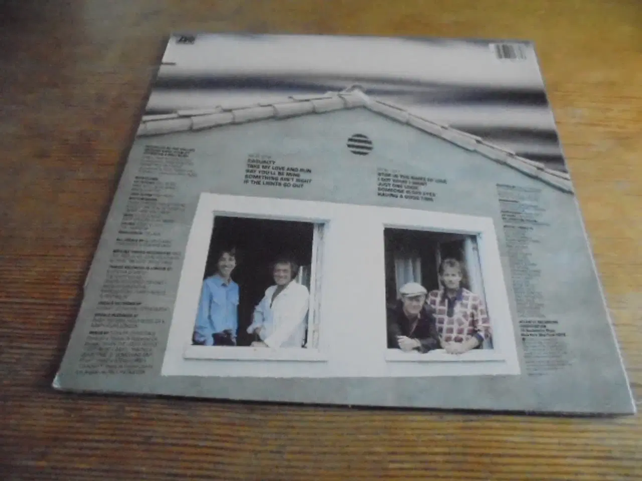 Billede 2 - LP:  The Hollies – “What goes around…”  