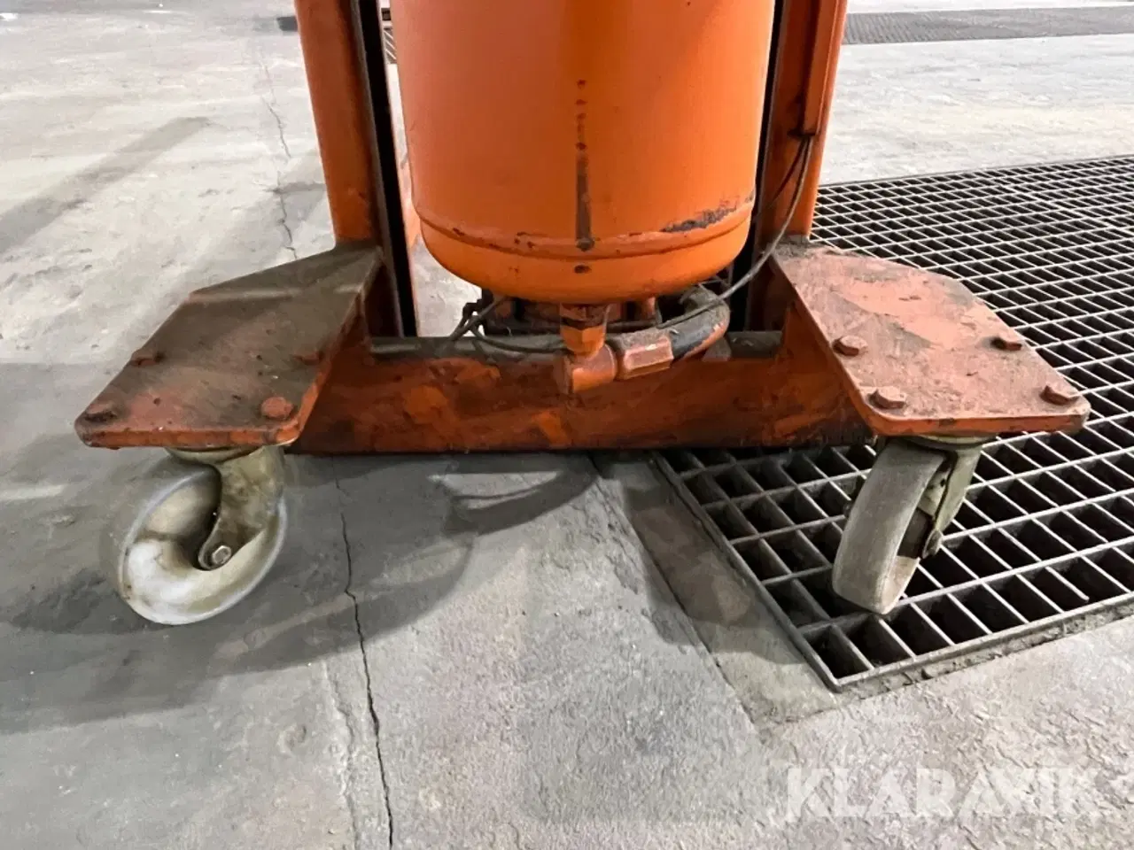 Billede 6 - Manuel/hydraulisk stabler Kallesøe 1000kg