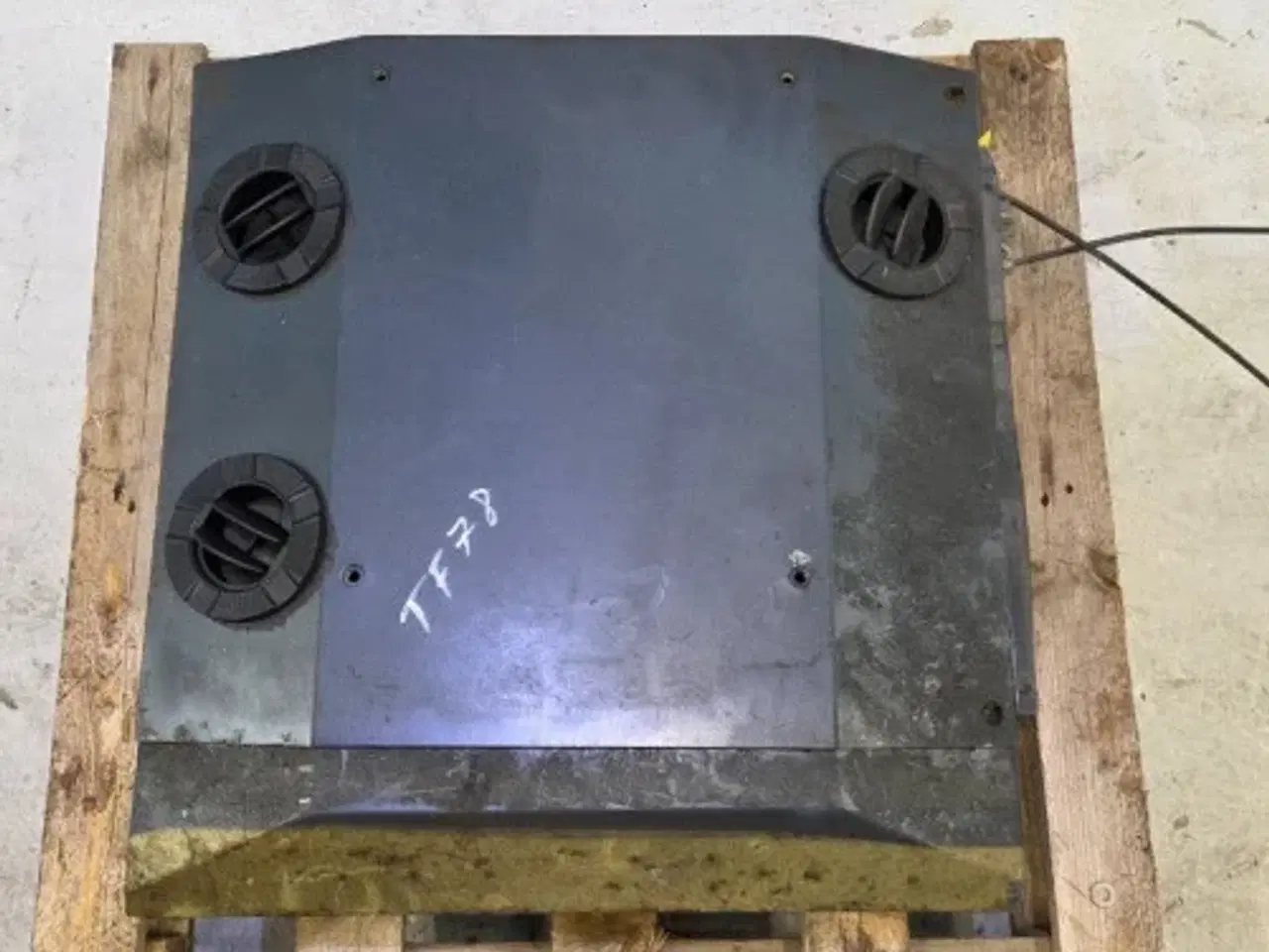 Billede 9 - New Holland TF78 Konsollen Til Instrumentbrættet 84015371