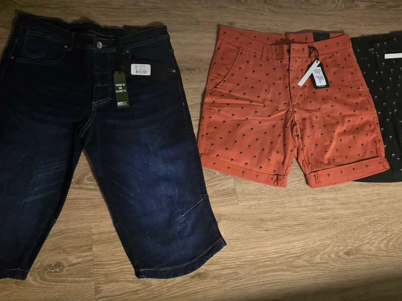 Billede 3 - 3 par nye shorts sælges