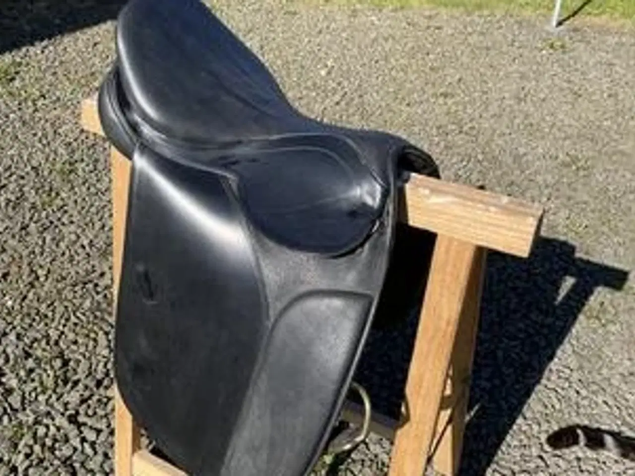 Billede 1 - KenTaur Kari sadel str. 17½” sælges