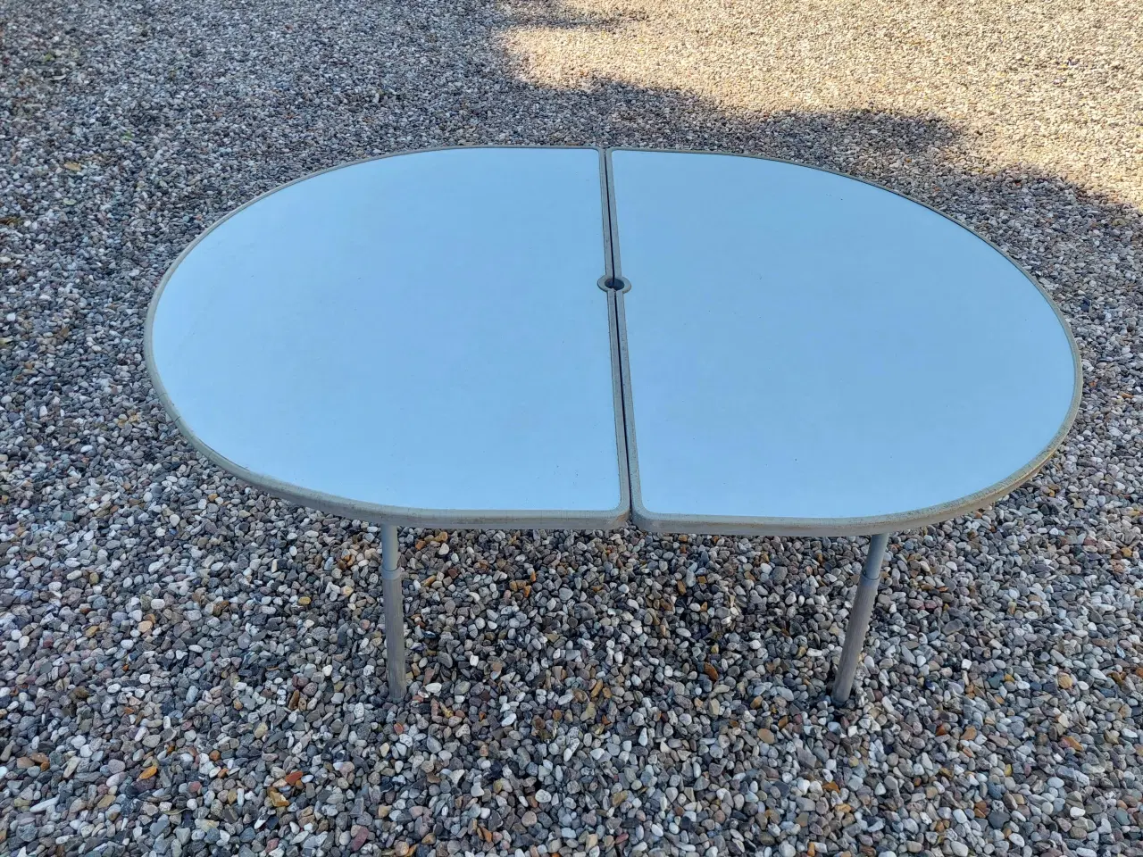 Billede 1 - Ovalt campingbord 90x 120 cm