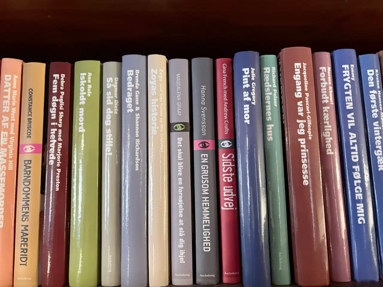 Billede 2 - 80 bøger fra virkeligheden verden