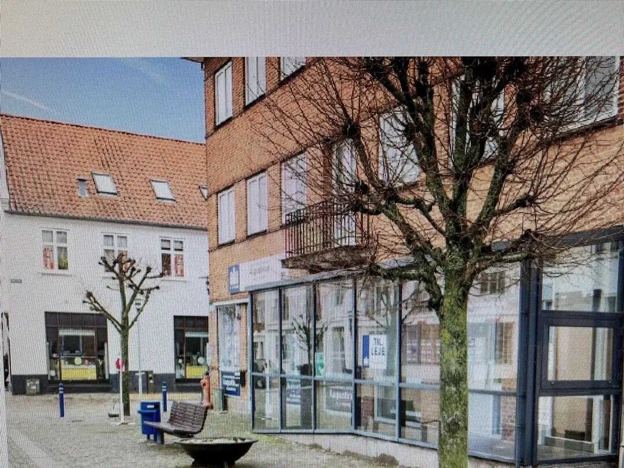 Billede 1 - Kontorlokaler eller klinik midt i Assens