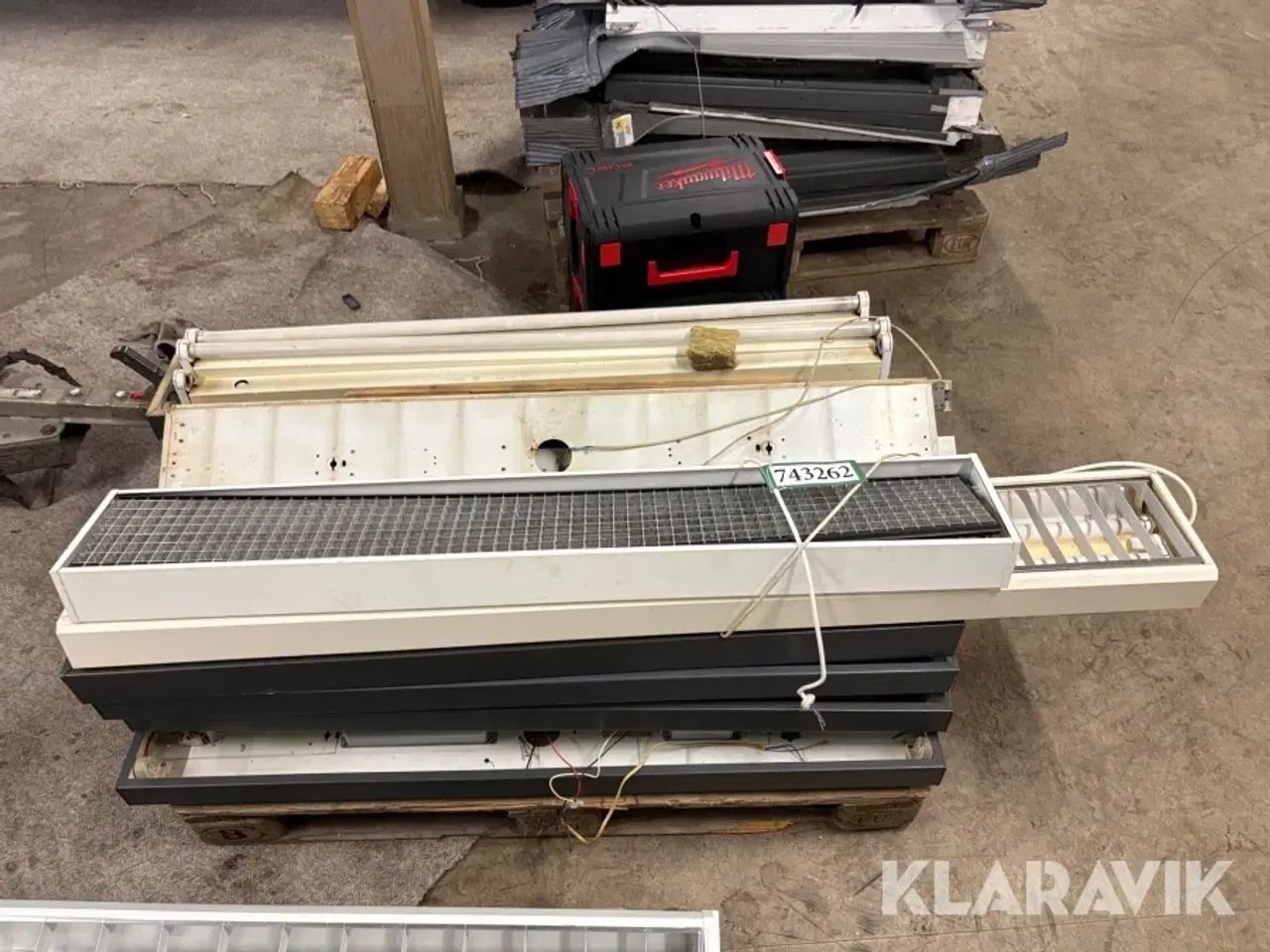 Billede 9 - Loftlamper ca. 43 styk