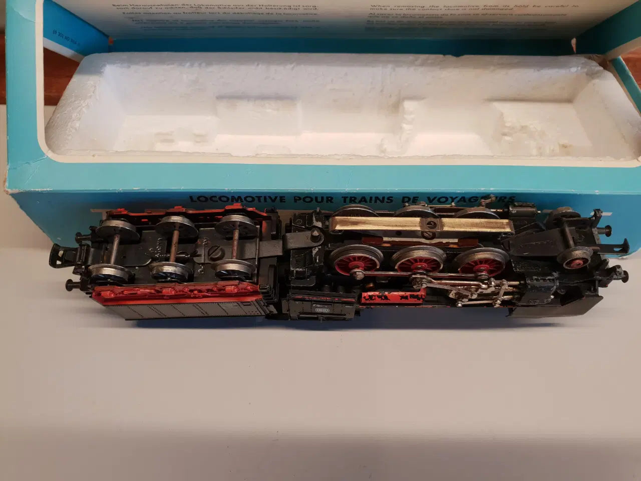 Billede 2 - Märklin #3003 H0 Damplokomotiv med slæbetender. 