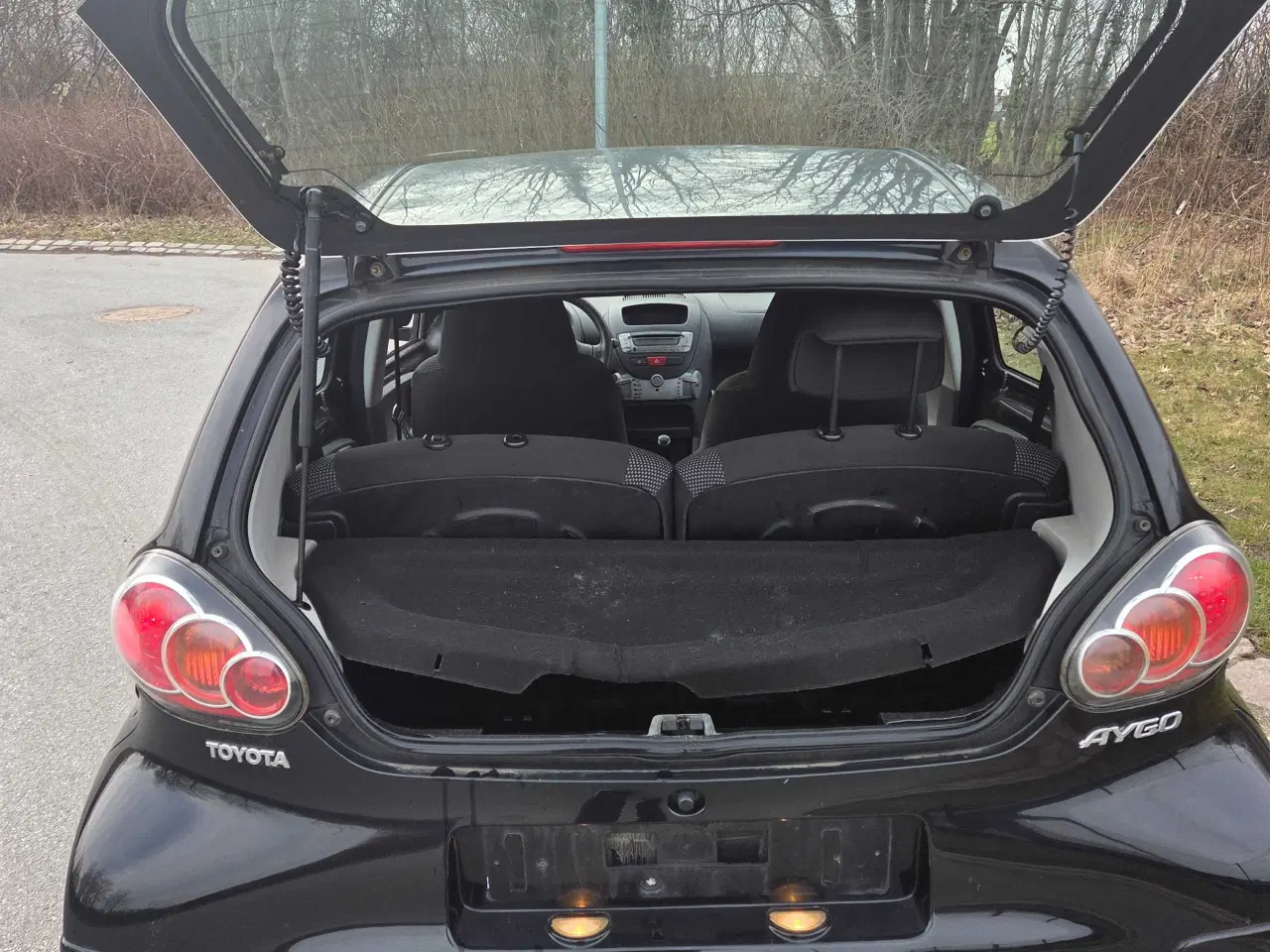 Billede 5 - Velholdt aygo