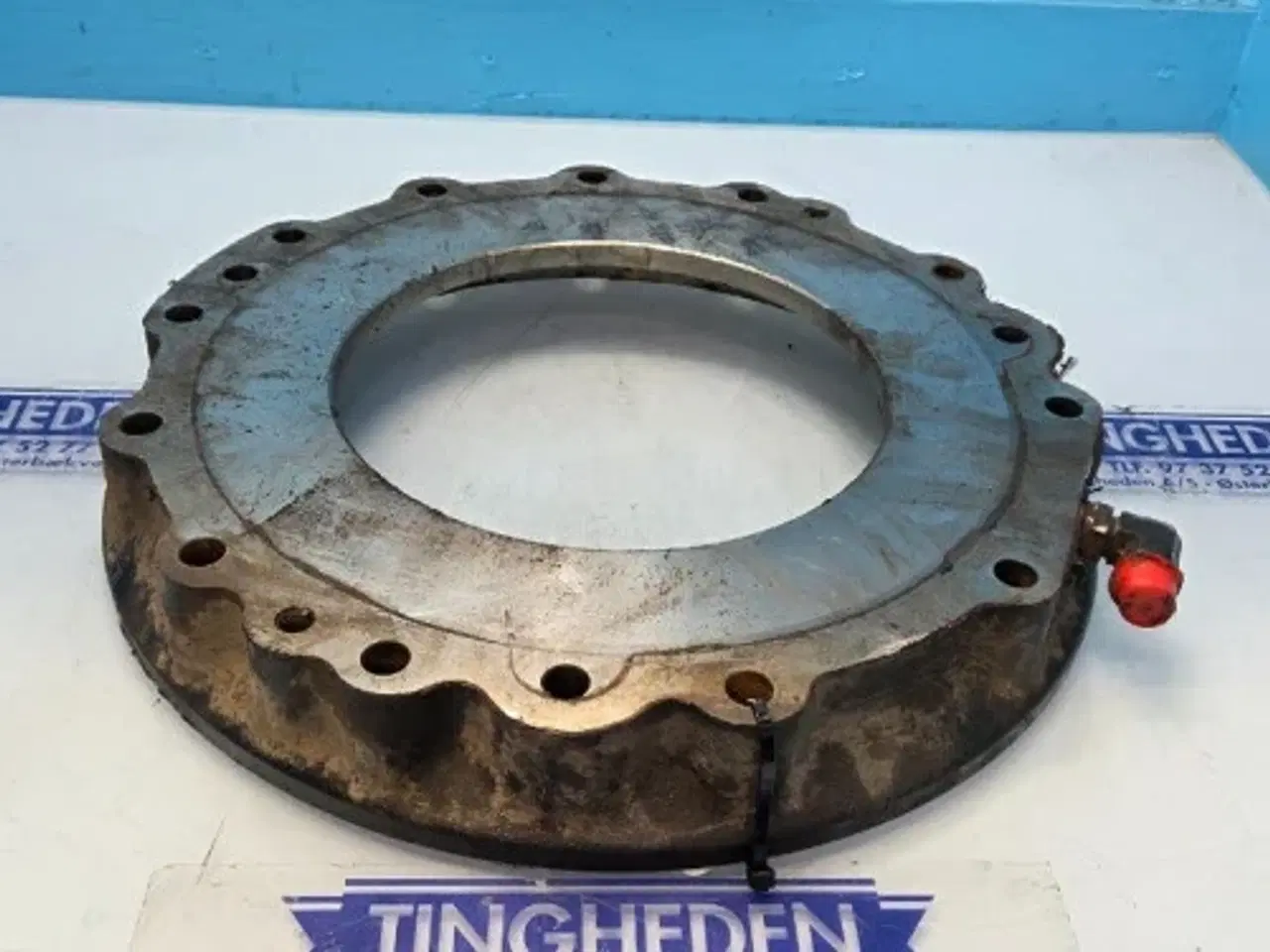 Billede 13 - New Holland T6.160 Afstandsstykke 87608920 