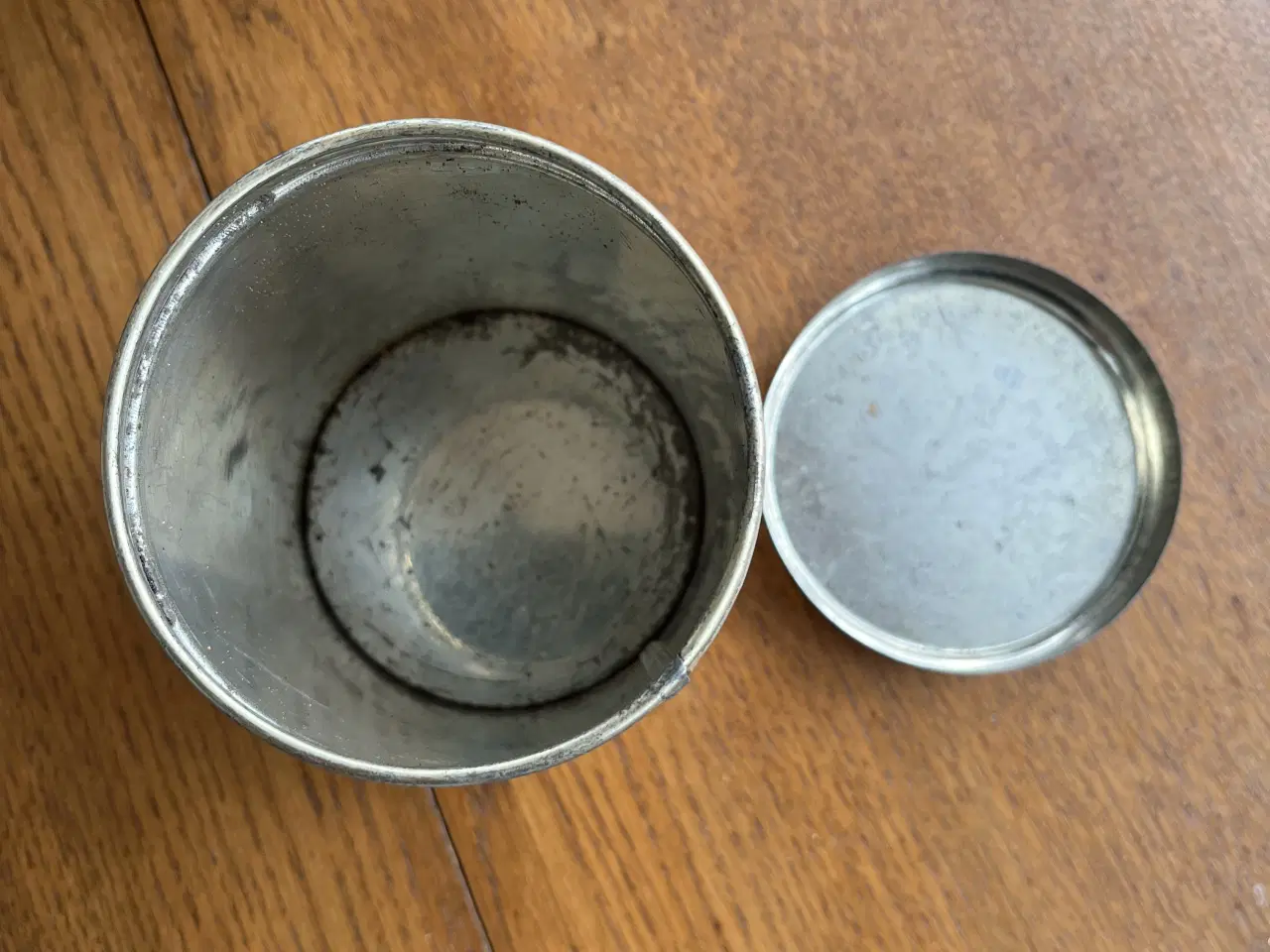 Billede 4 - Retro metal dåse
