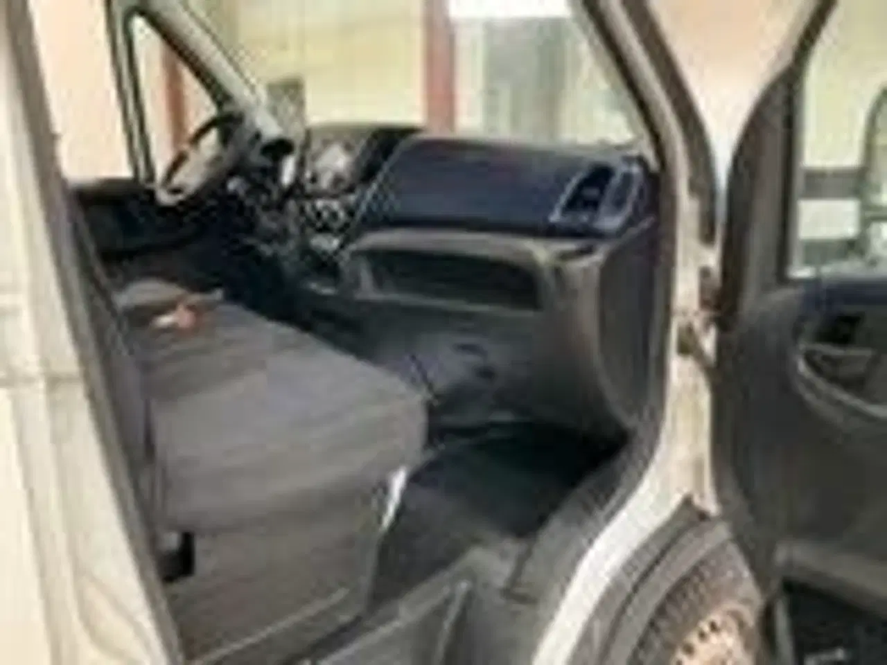 Billede 6 - Iveco Daily 2,3 35S14 Mandskabsvogn m/lad