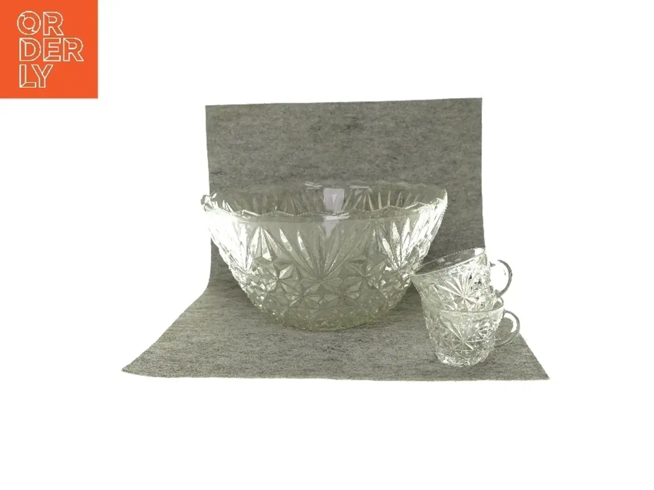 Billede 1 - Punchskål m. 8 glas fra Arlington (str. HØ skål: 18x30 cm)