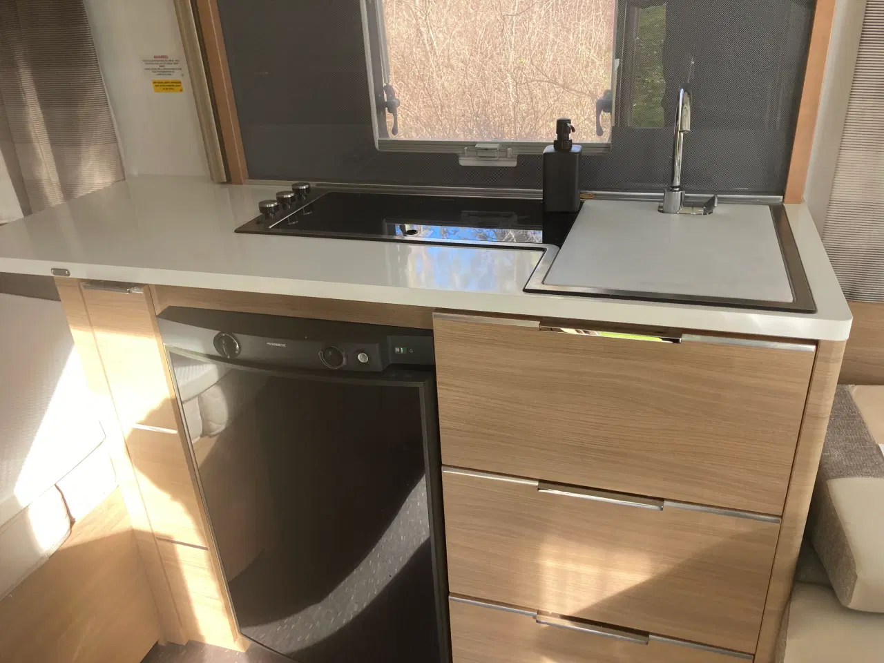 Billede 6 - Lækker nyere campingvogn 