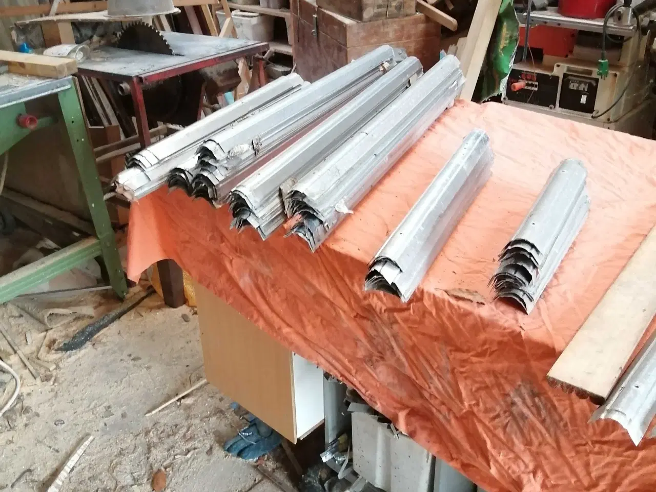 Billede 4 - Alu afdækningslister slutlister