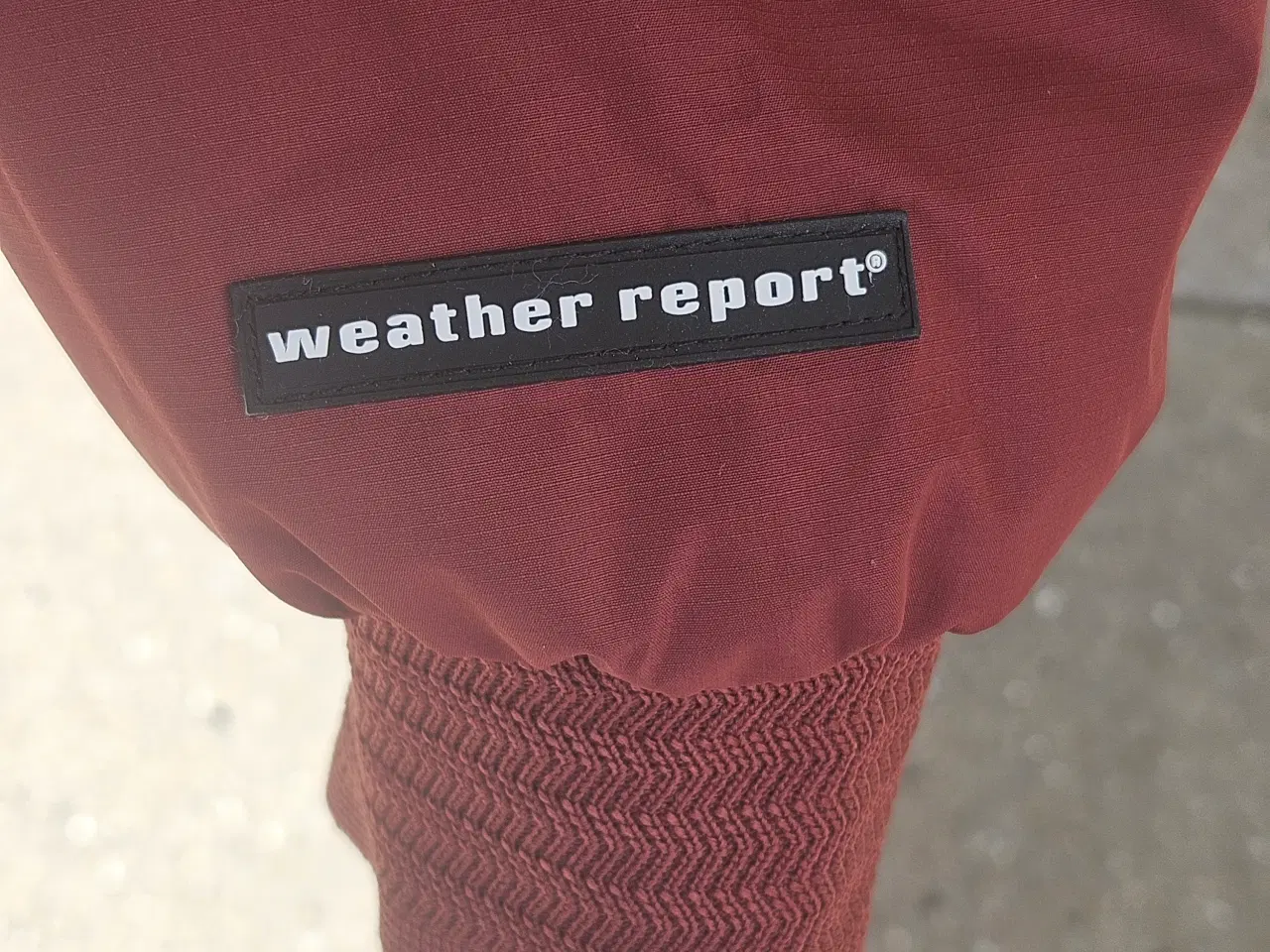 Billede 4 - FLOT LANG RØD JAKKE FRA WEATHER REPORT 