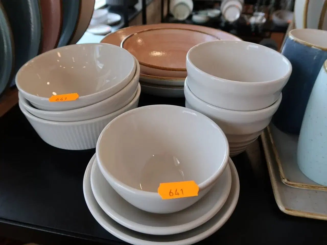 Billede 13 - 50 stk. tallerkner/fade/krus CHURCHILL