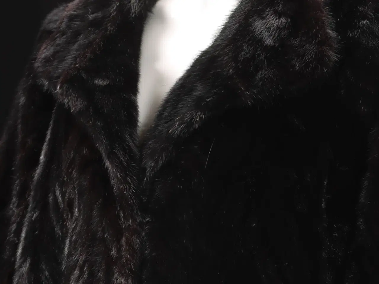 Billede 2 - Sort minkpels