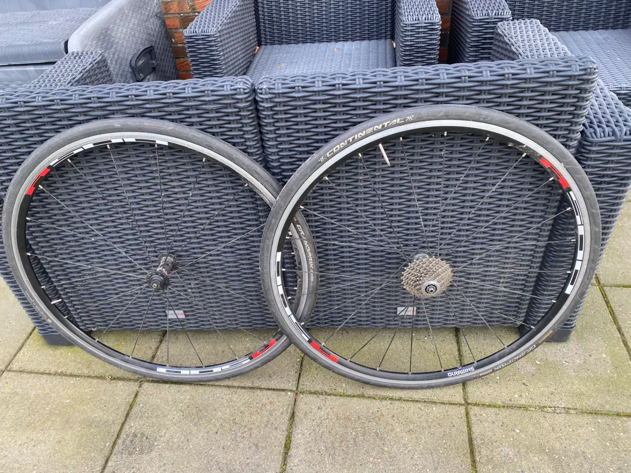 Billede 3 - 28” med 700 x 23 conti dæk