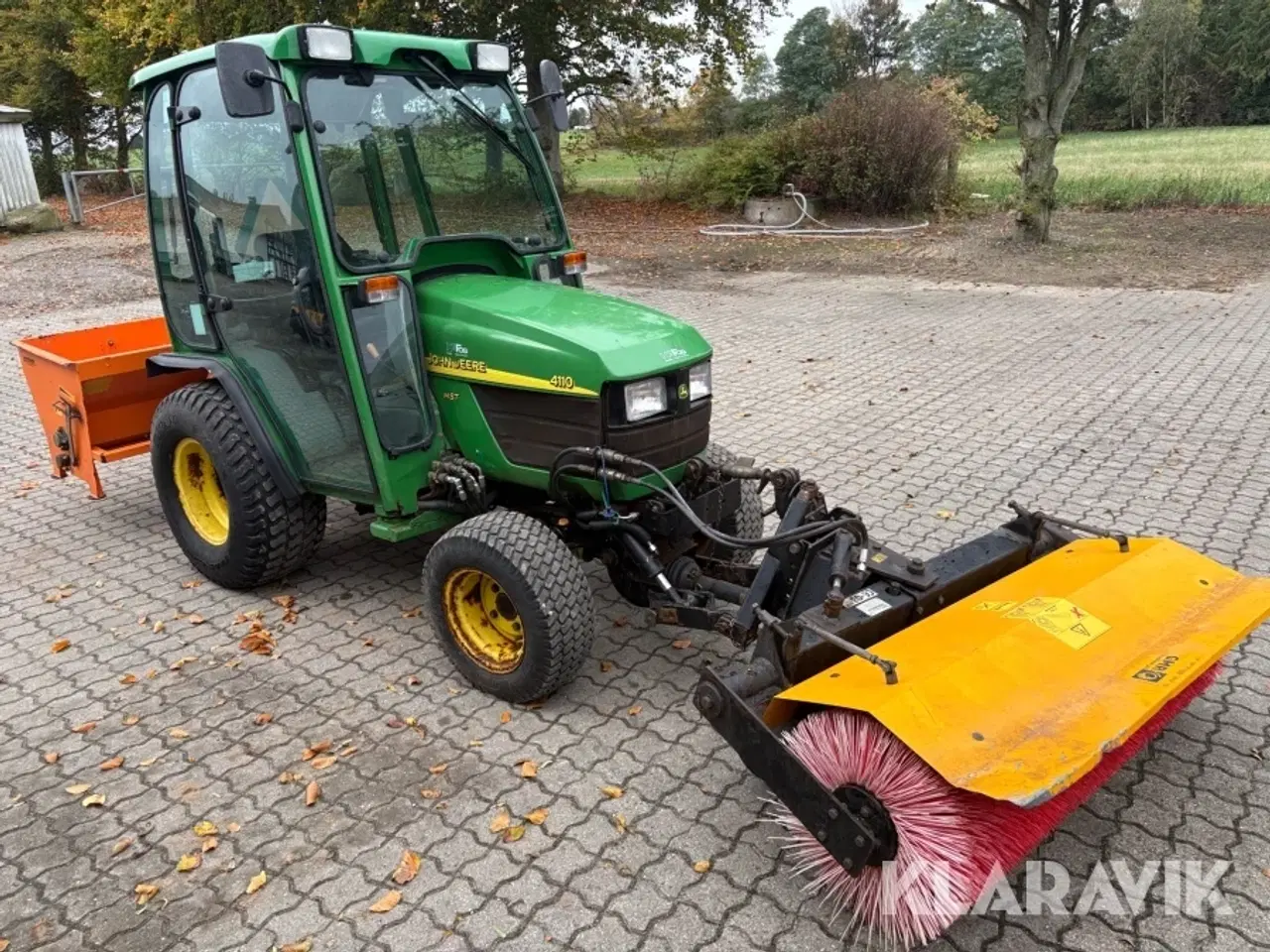 Billede 2 - Kompakt Traktor John deere 4110 hst