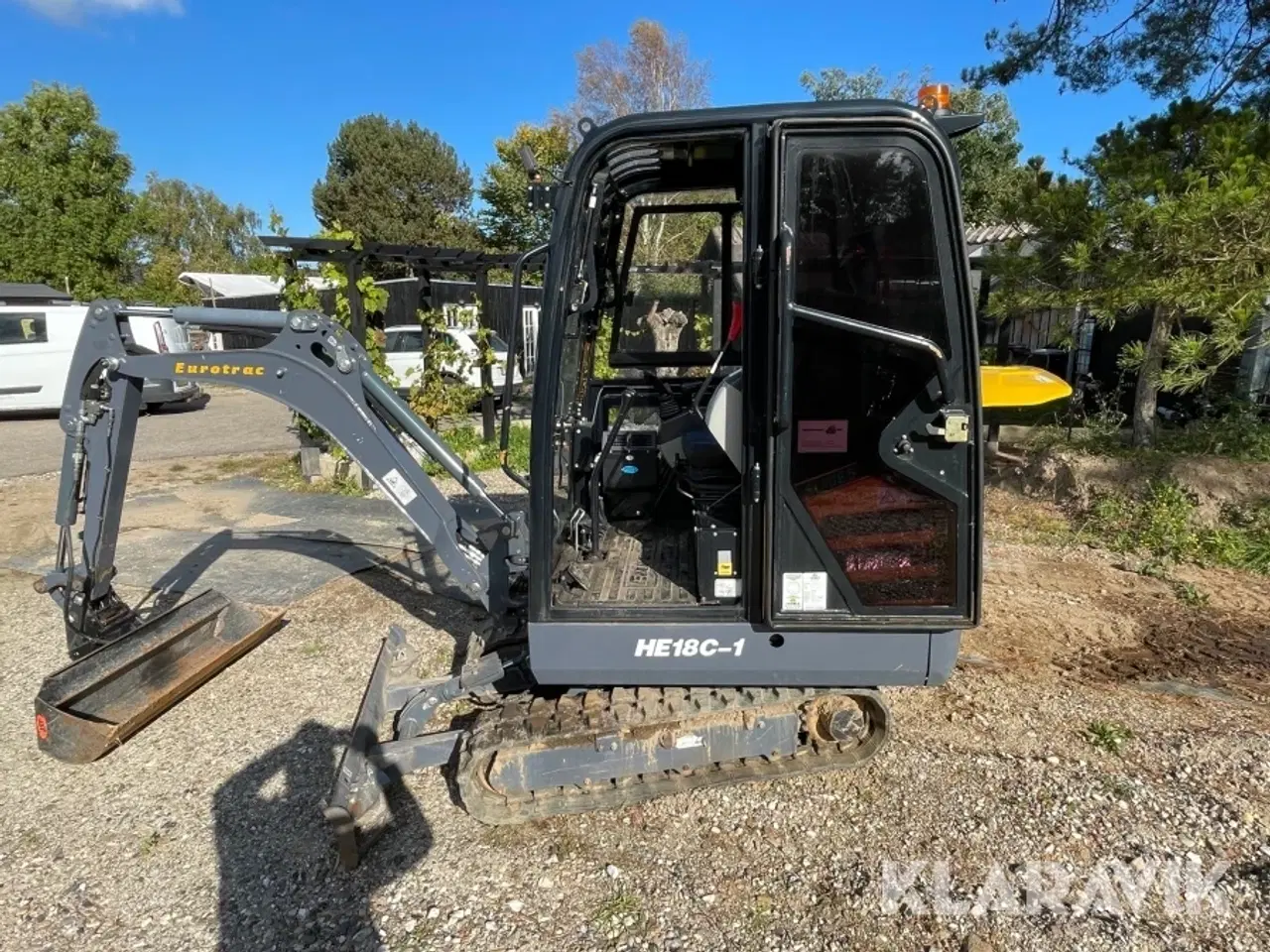 Billede 10 - Gravemaskine Eurotrac SQ18A / HE18C-1