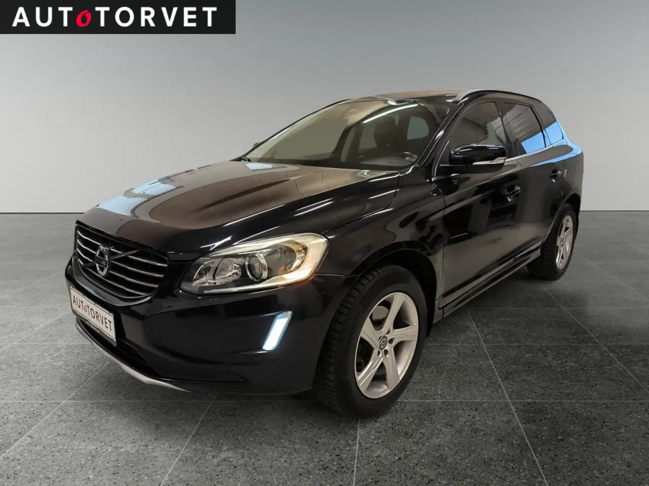 Billede 1 - Volvo XC60 2,4 D5 215 Summum aut. AWD Van