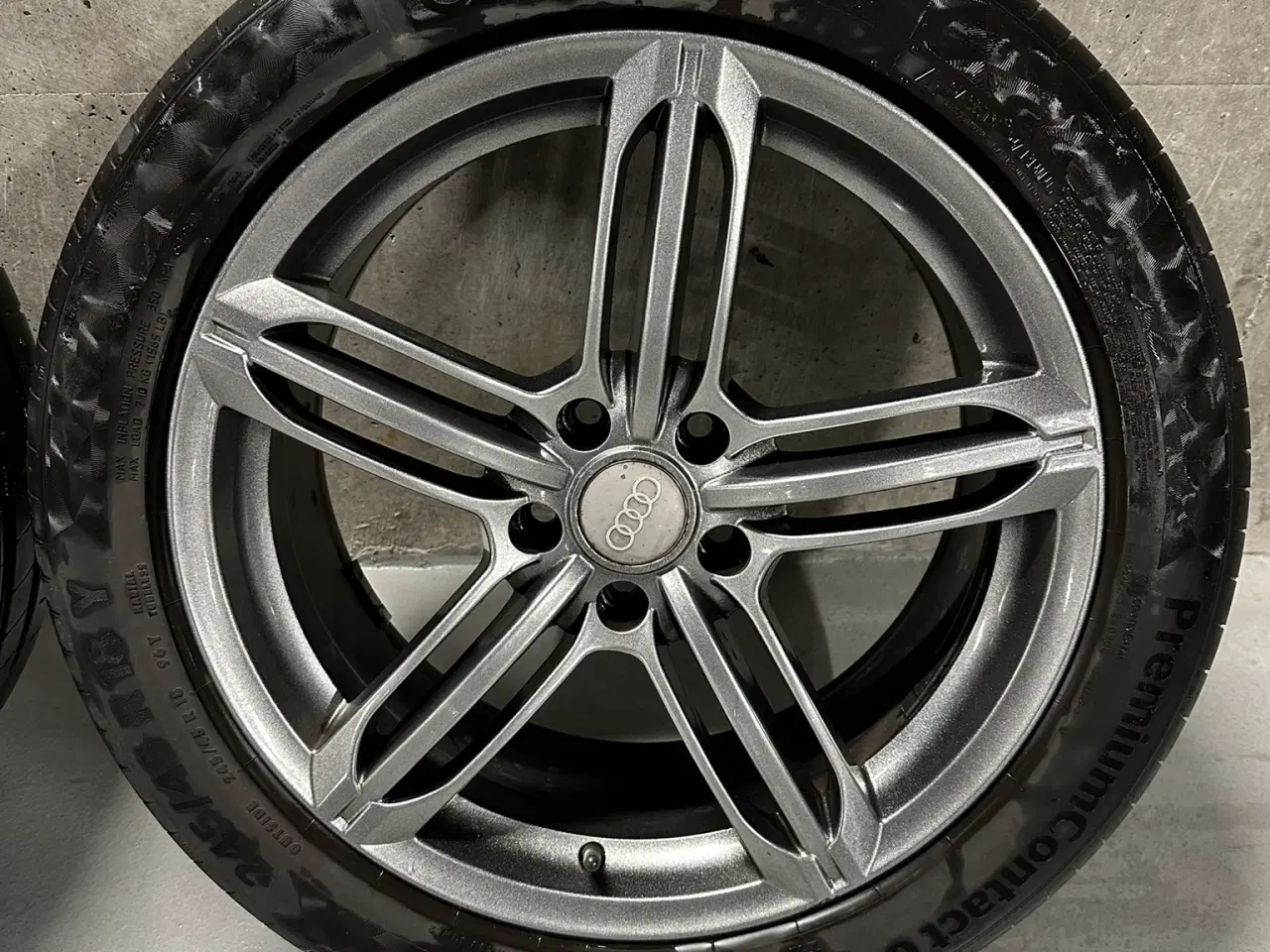 Billede 2 - 18" alufælge med sommerdæk 245/45 R 18 Y XL