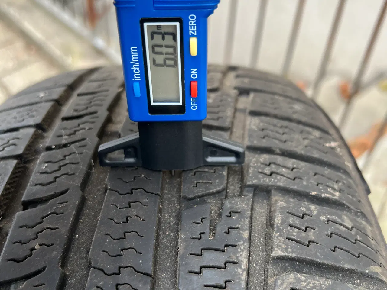 Billede 2 - Nokian vinterdæk 225/60 R16