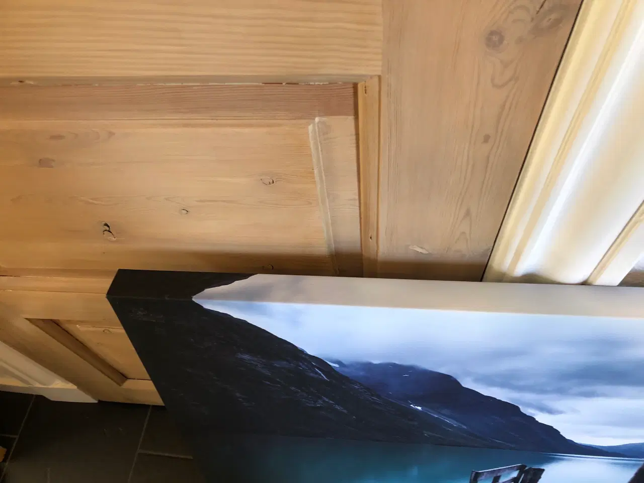 Billede 4 - Billede af en sø i bjergene