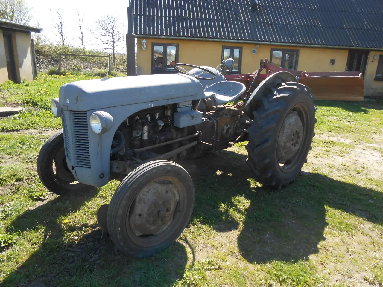 Billede 1 - Veterantraktor