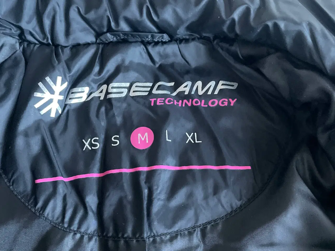 Billede 3 - Basecamp jakke med primaloft fyld