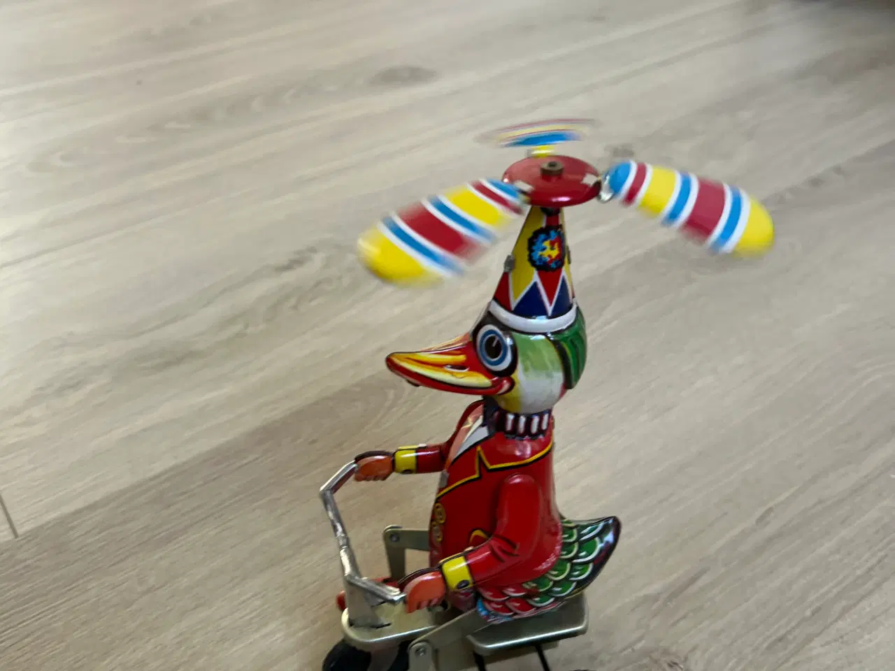 Billede 7 - Blikpladelegetøj And på Trehjulet cykel
