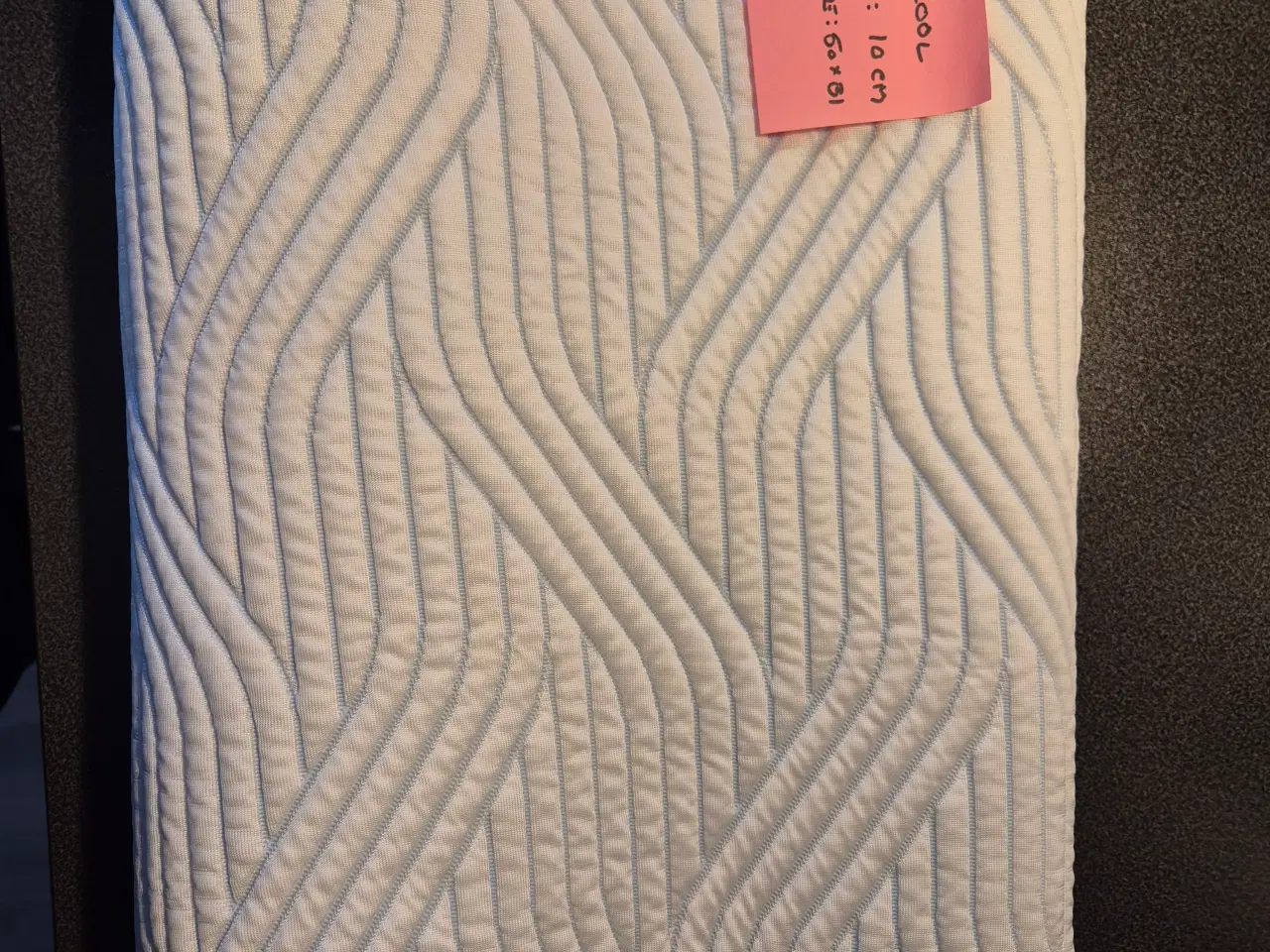 Billede 3 - Tempur puder af forskellige størrelser