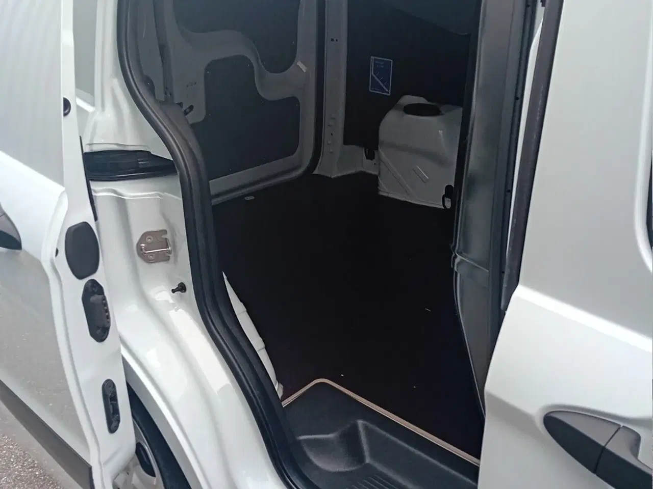 Billede 5 - Ford Transit Courier 1,5 TDCi 75 Trend