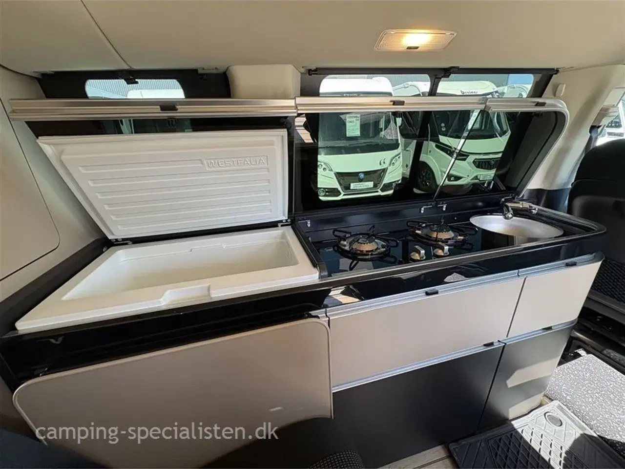 Billede 6 - 2021 - Mercedes Marcopolo / Viano V220   Pæn og meget velholdt Mercedes Marco Polo fra 2021 med det helt rigtige udstyr - Kan nu opleves hos Camping-Specialisten i Silkeborg