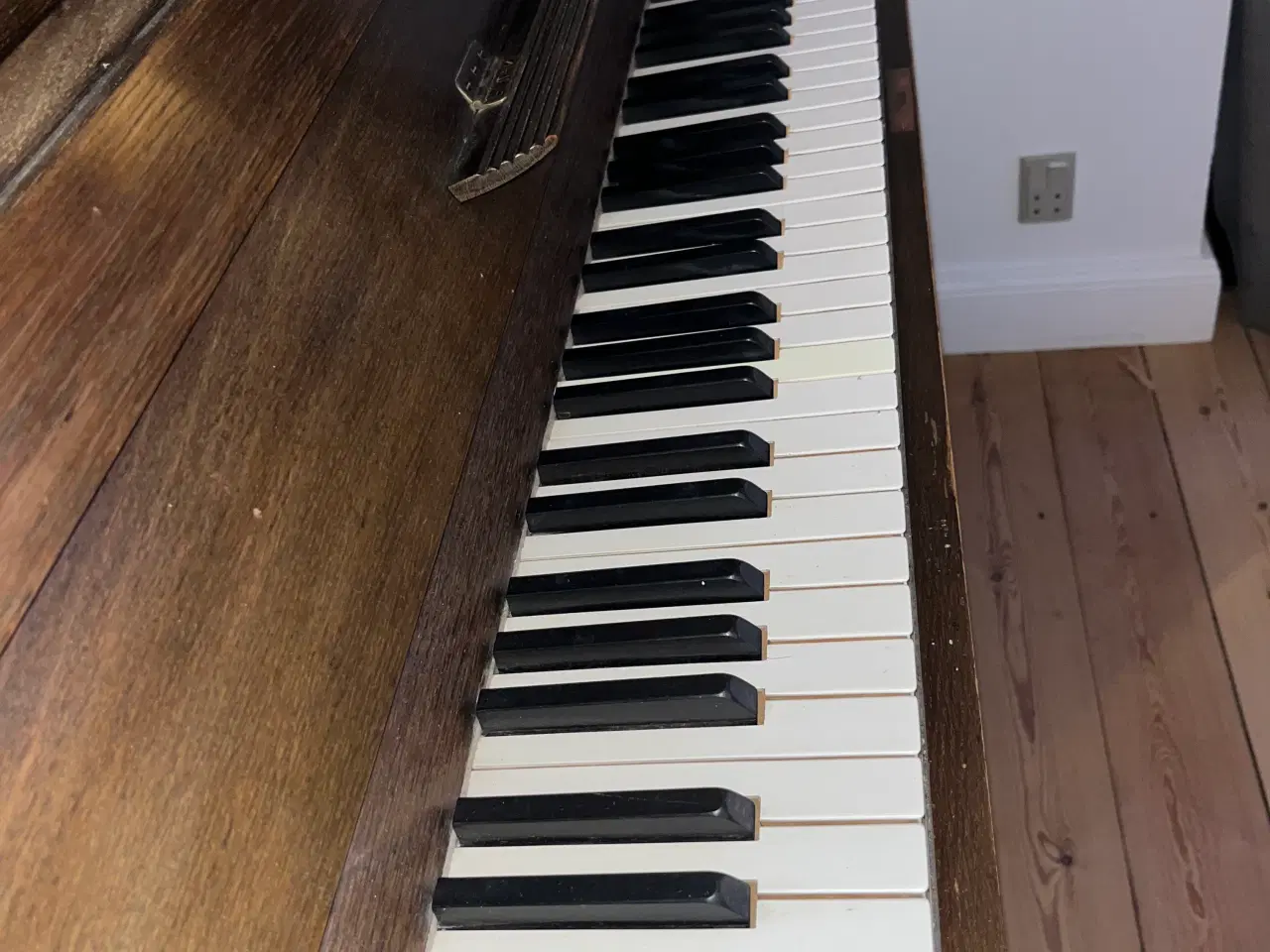 Billede 3 - NEUMANN klaver