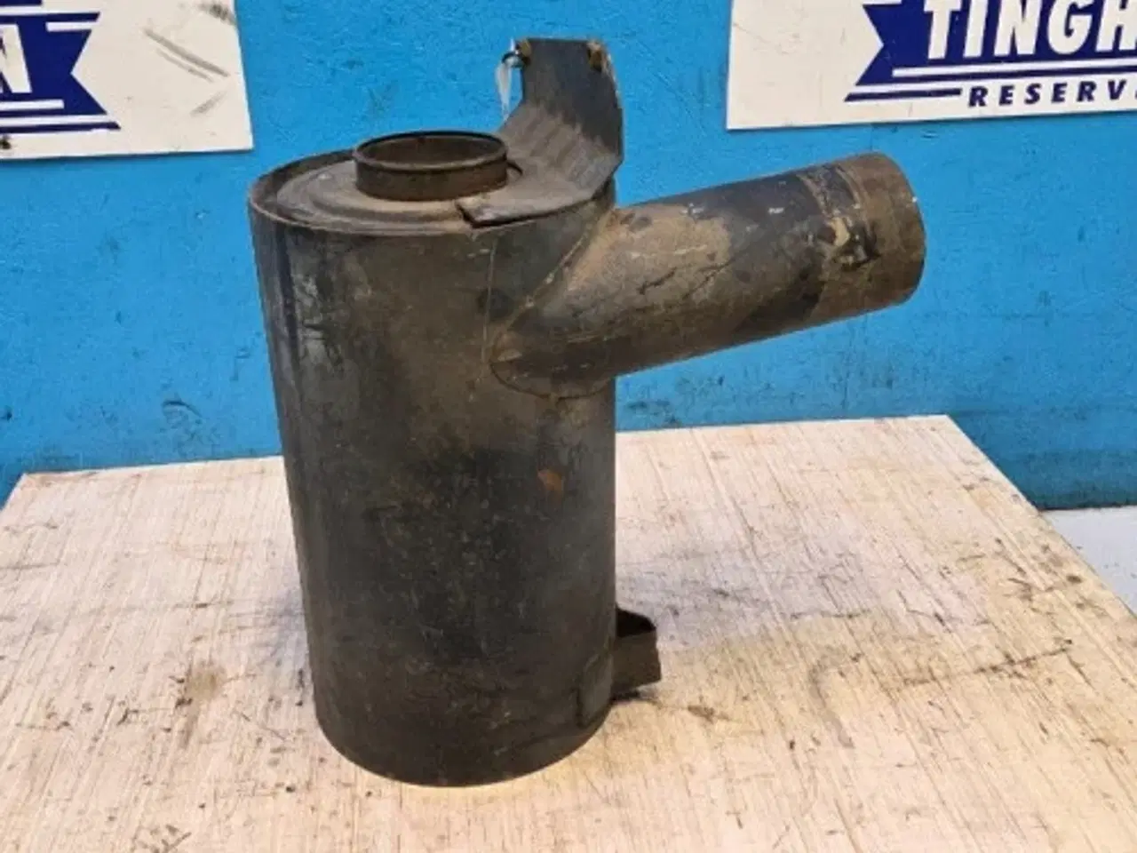 Billede 5 - Ford TW30 Luftfilterhus D8NN9600BC